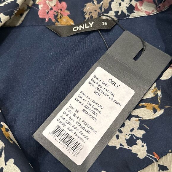 Only Floral Blouse Medium NWT - Picture 6 of 6